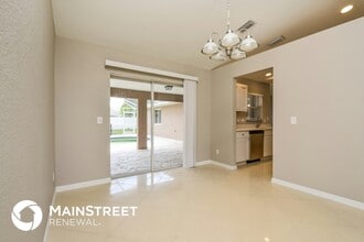 916 SE 33rd Terrace in Cape Coral, FL - Building Photo - Building Photo