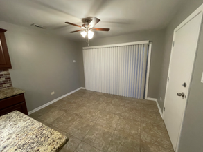 341 Crandon Ave-Unit -1 in Calumet City, IL - Building Photo - Building Photo