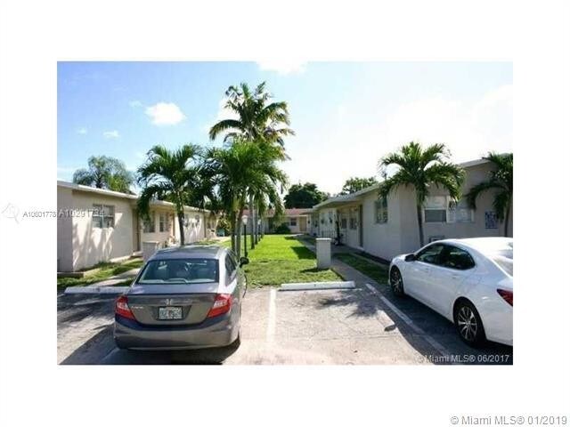 2220 Pierce St-Unit -2 in Hollywood, FL - Building Photo