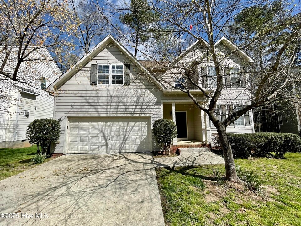 1109 Sophomore Ct in Durham, NC - Building Photo