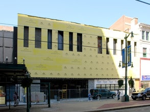 The Antonio in Buffalo, NY - Building Photo - Building Photo