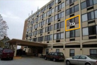1700 Clinch Ave, Unit 312 in Knoxville, TN - Building Photo - Building Photo