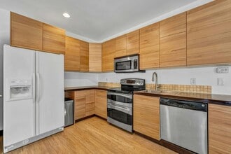 638 N Martin Dr in Zephyr Cove, NV - Building Photo - Building Photo