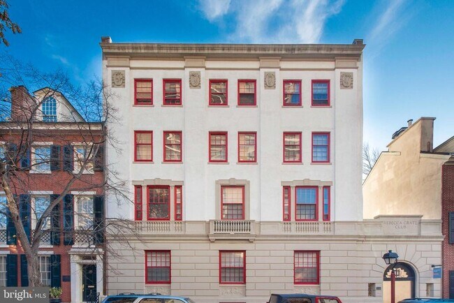532 Spruce St