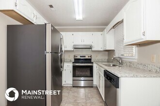 8500 Brookstead Dr in Charlotte, NC - Building Photo - Building Photo
