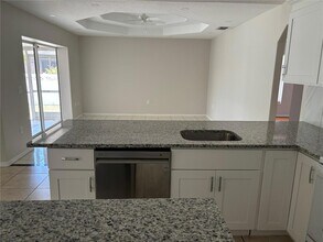 4272 Pandora Rd in Venice, FL - Building Photo - Building Photo