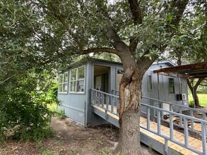 1150 Co Rd 3237 in Emory, TX - Building Photo - Building Photo