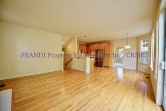 54 Aaron Dr in Novato, CA - Building Photo - Building Photo