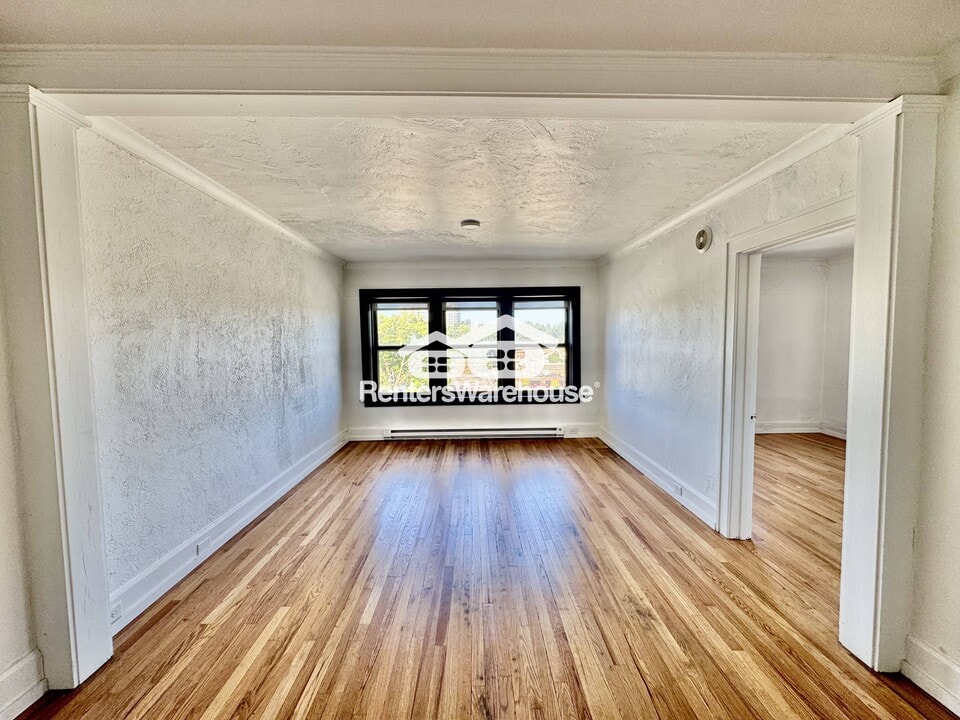 2807 Grand Ave in Des Moines, IA - Building Photo