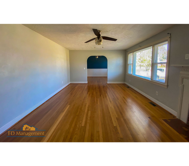 property at 2506 Seaford Rd