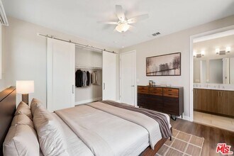 4438 Paxton Pl in Calabasas, CA - Building Photo - Building Photo