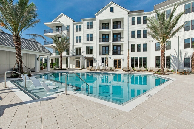 Olea eTown in Jacksonville, FL - Building Photo - Building Photo
