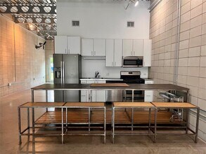 902 Gardner Rd in Austin, TX - Building Photo - Building Photo
