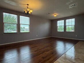 4600 Mountain Oak St in Fort Worth, TX - Building Photo - Building Photo