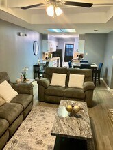 2631 Manchester Dr, Unit 4 in Baker, LA - Building Photo - Building Photo