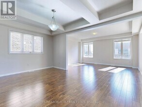 23 Giltspur Rd in Brampton, ON - Building Photo - Building Photo