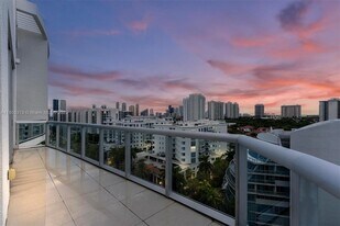 3131 NE 188th St in Aventura, FL - Building Photo