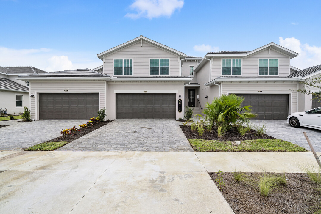 43314 Water Bird Way in Punta Gorda, FL - Building Photo