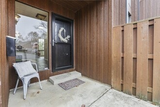 4765 Smoketalk Ln in Westerville, OH - Building Photo - Building Photo