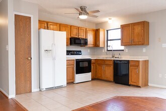 4586 Debbie Ln in House Springs, MO - Building Photo - Building Photo