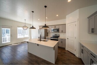 283 W 660 N in Vineyard, UT - Building Photo - Building Photo