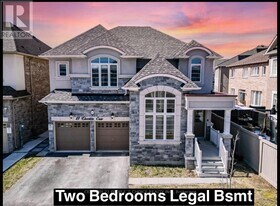 11 Elverton Cres in Brampton, ON - Building Photo