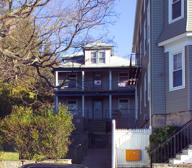 229 Rock St in Fall River, MA - Building Photo - Building Photo