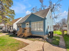 18434 Gaylord in Redford Township, MI - Building Photo