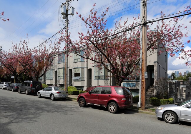 Meridian Court in Vancouver, BC - Building Photo - Primary Photo