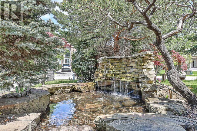 27 Brimwood Crescent in Richmond Hill, ON - Building Photo - Building Photo