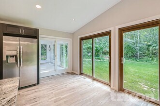 14150 Rolling Oaks Cir NE in Prior Lake, MN - Foto de edificio - Building Photo