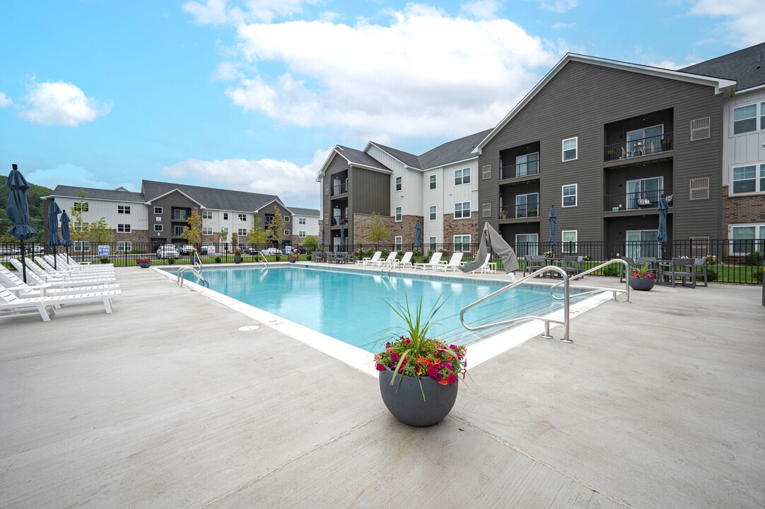 Legends Morgan Farms in Traverse City, MI - Foto de edificio