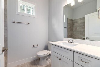 420 NW 1st St in Gainesville, FL - Building Photo - Building Photo