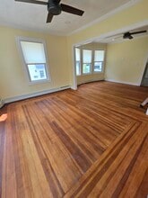 30 Longwood Ave, Unit 1 in Providence, RI - Foto de edificio - Building Photo