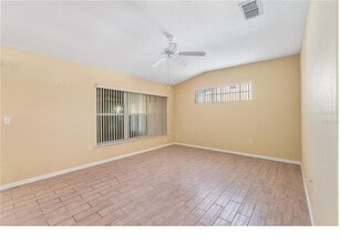 11631 SW 71st Cir in Ocala, FL - Building Photo - Building Photo