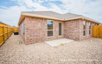 5520 Jarvis St in Lubbock, TX - Building Photo - Building Photo