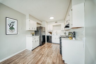 Roban Apartments in Greencastle, IN - Building Photo - Building Photo