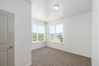 Riverview Lofts in Spokane, WA - Foto de edificio - Interior Photo