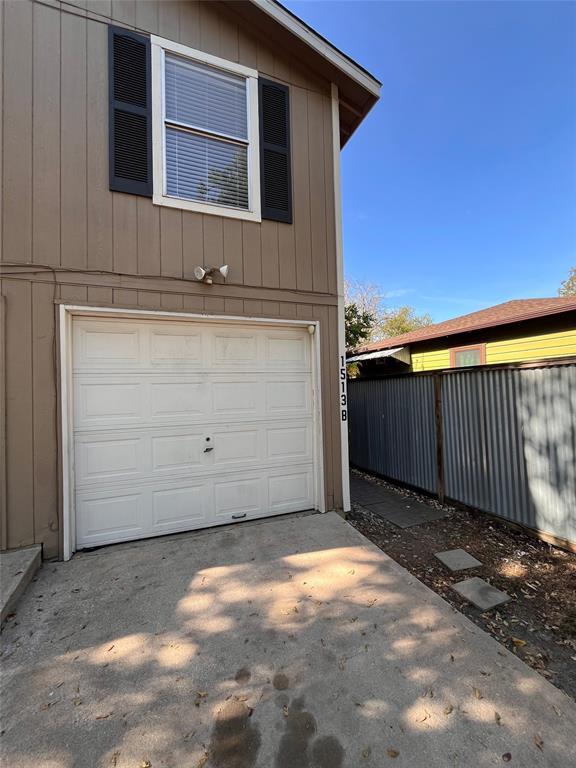 1513 Ruth Ave in Austin, TX - Foto de edificio - Building Photo