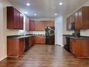 3005 Peacher Ct in Summerville, SC - Foto de edificio - Building Photo