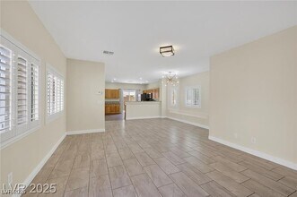 9340 Lakefront Color St in Las Vegas, NV - Building Photo - Building Photo