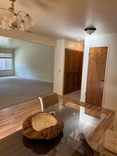 398 Corrida Dr in San Luis Obispo, CA - Foto de edificio - Building Photo