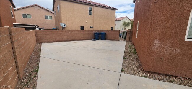 4269 Blue Fish Ct in Las Vegas, NV - Building Photo - Building Photo