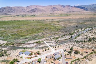 108925 Hwy 395 in Coleville, CA - Building Photo - Building Photo