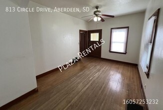 211 N Washington St in Aberdeen, SD - Building Photo - Building Photo