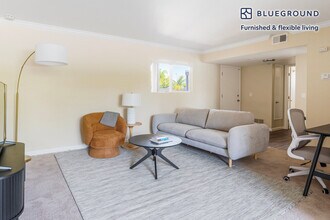 170 Locksunart Way in Sunnyvale, CA - Building Photo - Building Photo