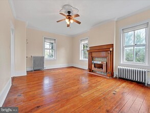 657 S Sumneytown Pike in North Wales, PA - Building Photo - Building Photo