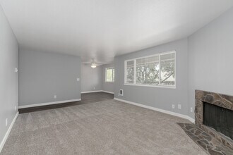 Conestoga Park I in Beaverton, OR - Building Photo - Interior Photo