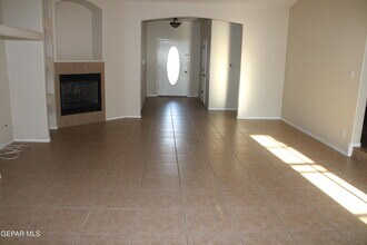 3645 SAMMY REECE Pl in El Paso, TX - Building Photo - Building Photo