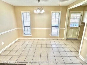 3010 Barrycrest Dr in Bartlett, TN - Building Photo - Building Photo